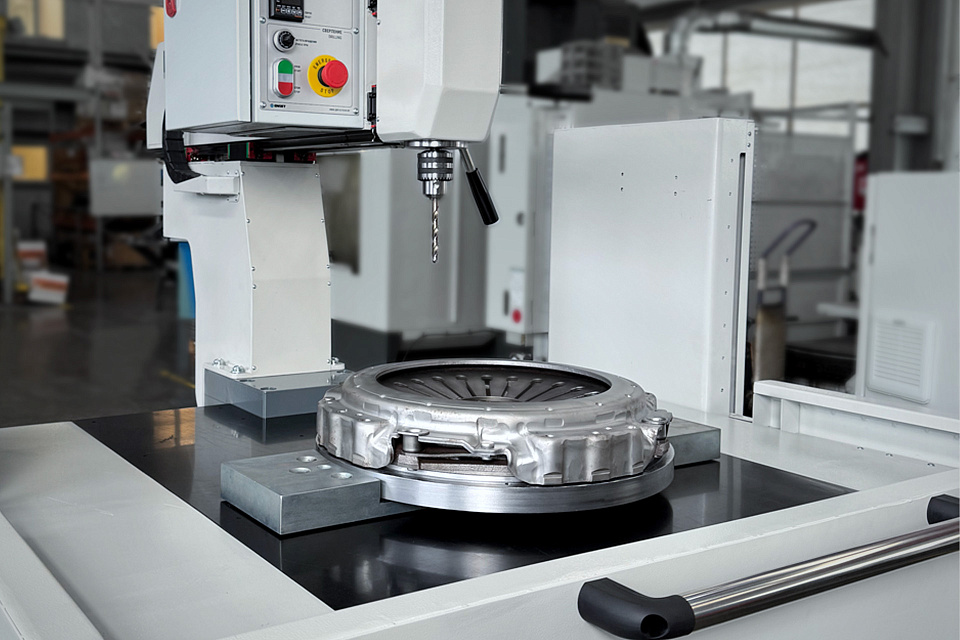 balansirovochnyj-stanok-dlya-krylchatok-konsol-60 4@Станок для балансировки роторов Серия ВЕРТИКАЛЬ
balansirovochnyj-stanok-dlya-krylchatok-konsol-60 5@Станок для балансировки рабочих колес Серия ВЕРТИКАЛЬ
balansirovochnyj-stanok-dlya-krylchatok-konsol-60 7@Станок для балансировки тормозных дисков Серия ВЕРТИКАЛЬ
balansirovochnyj-stanok-dlya-krylchatok-konsol-60 8@Балансировочный станок Серия ВЕРТИКАЛЬ
balansirovochnyj-stanok-dlya-krylchatok-konsol-60 9@Фото станка для балансировки роторов Серия ВЕРТИКАЛЬ
balansirovochnyj-stanok-dlya-krylchatok-konsol-60 6@Балансировочный станок Серия ВЕРТИКАЛЬ от Энсет